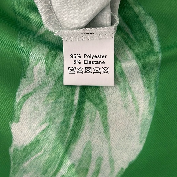 Maxi~Dress / Spaghetti Straps / Green & White Floral - Picture 5 of 11